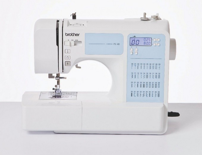 Machine a coudre milieu de gamme