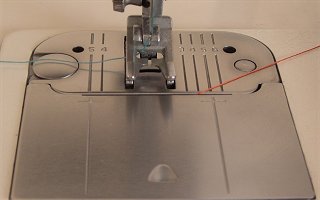 Canette machine à coudre singer 784