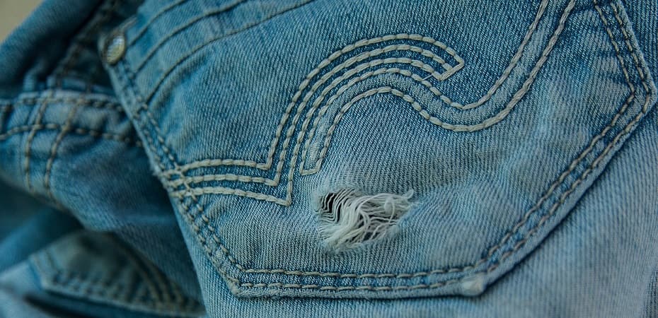 Reparer un jean sans machine a coudre