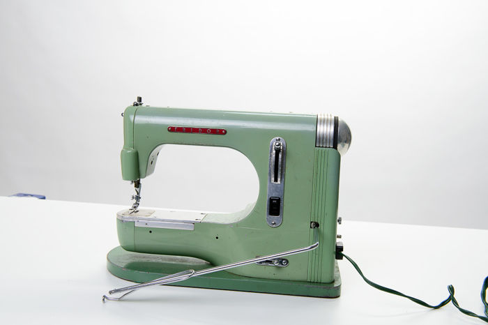 Machine à coudre fridor