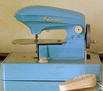 Machine à coudre macousette