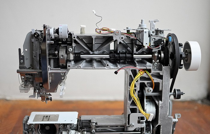 Principe fonctionnement machine a coudre