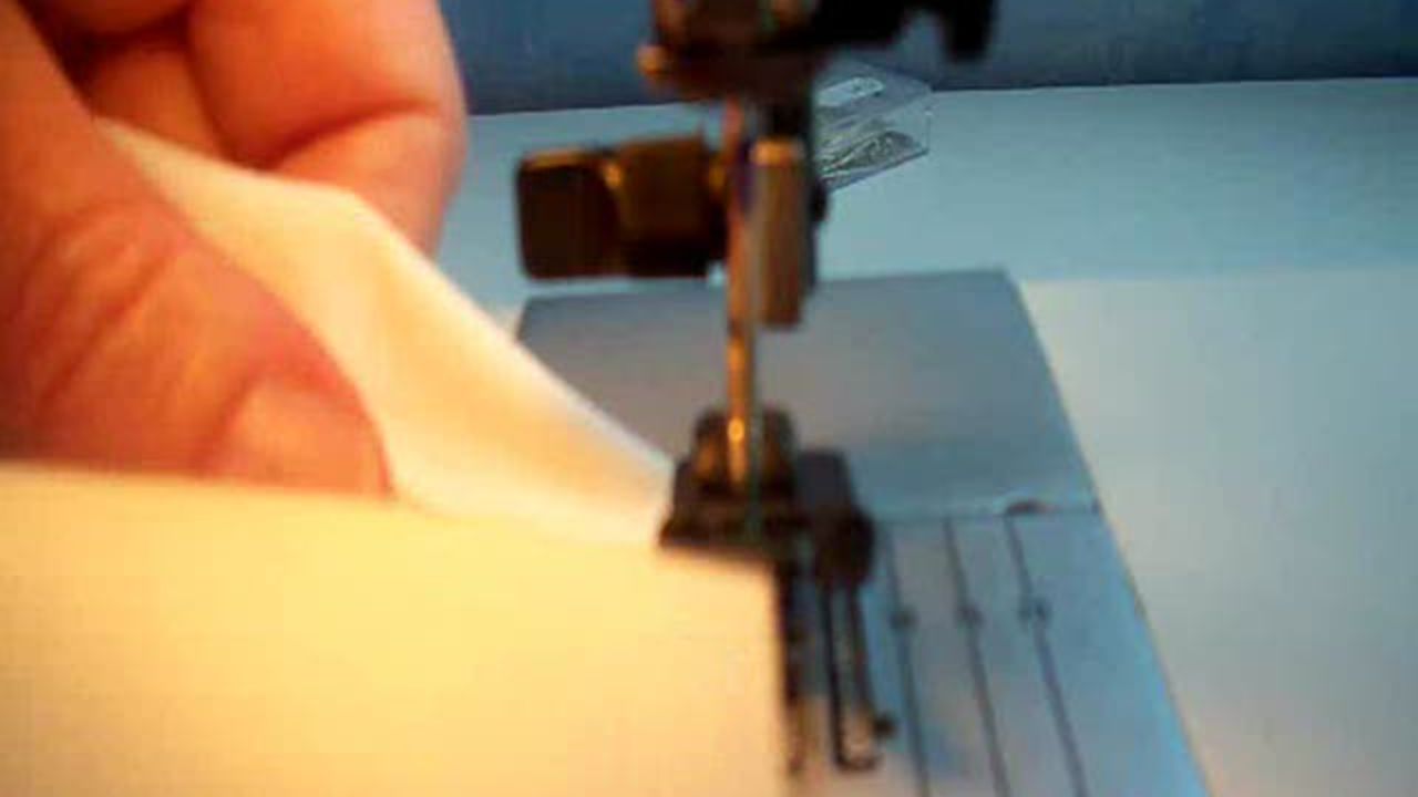Comment coudre un ourlet a la machine