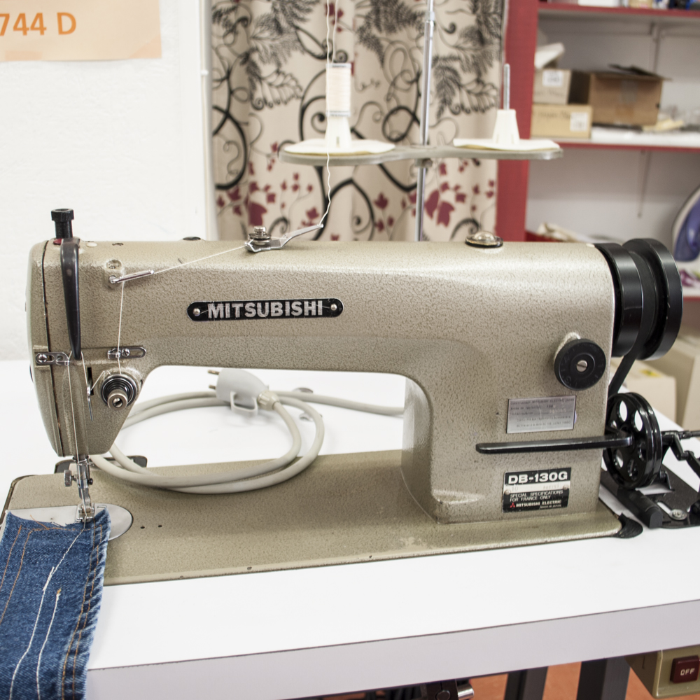 Installer la canette machine a coudre