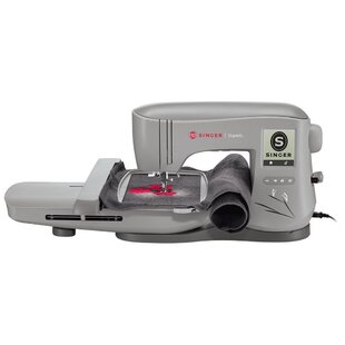 Machine a coudre assisté par ordinateur