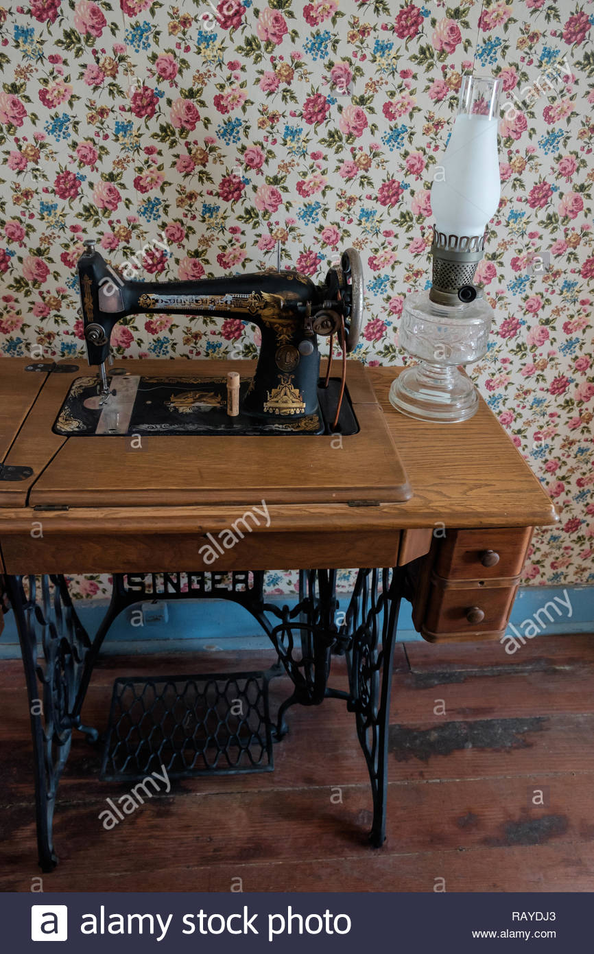 Salon machine à coudre
