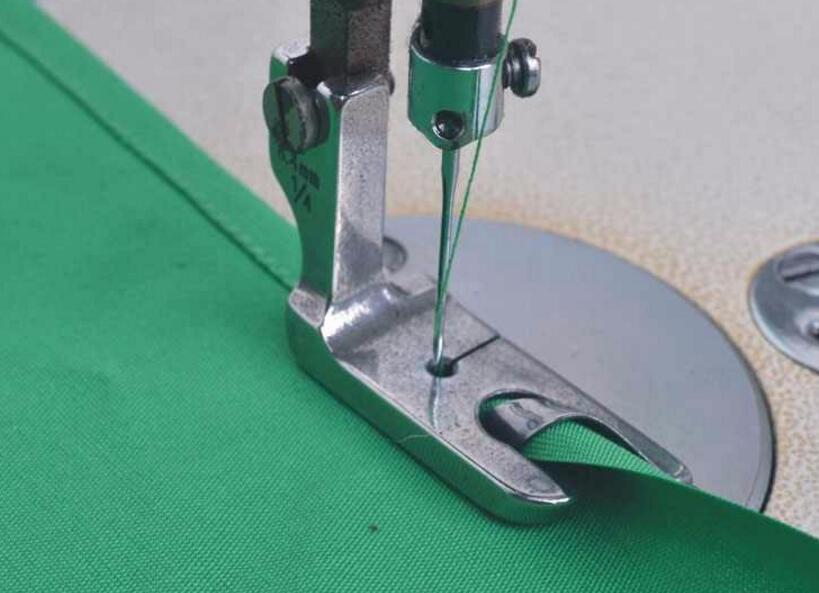 Pied presseur machine a coudre industrielle