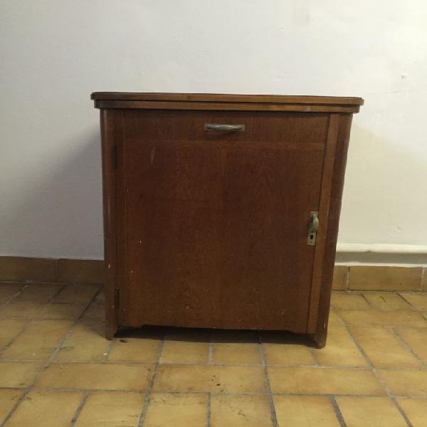 Machine a coudre singer sur meuble