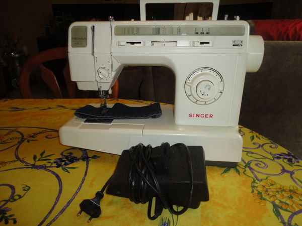 Machine a coudre singer prima 40