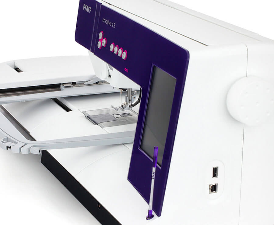 Machine a coudre motif