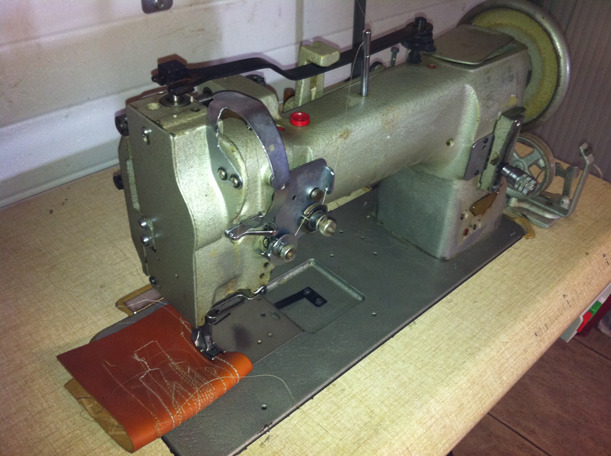 Machine à coudre pfaff 545