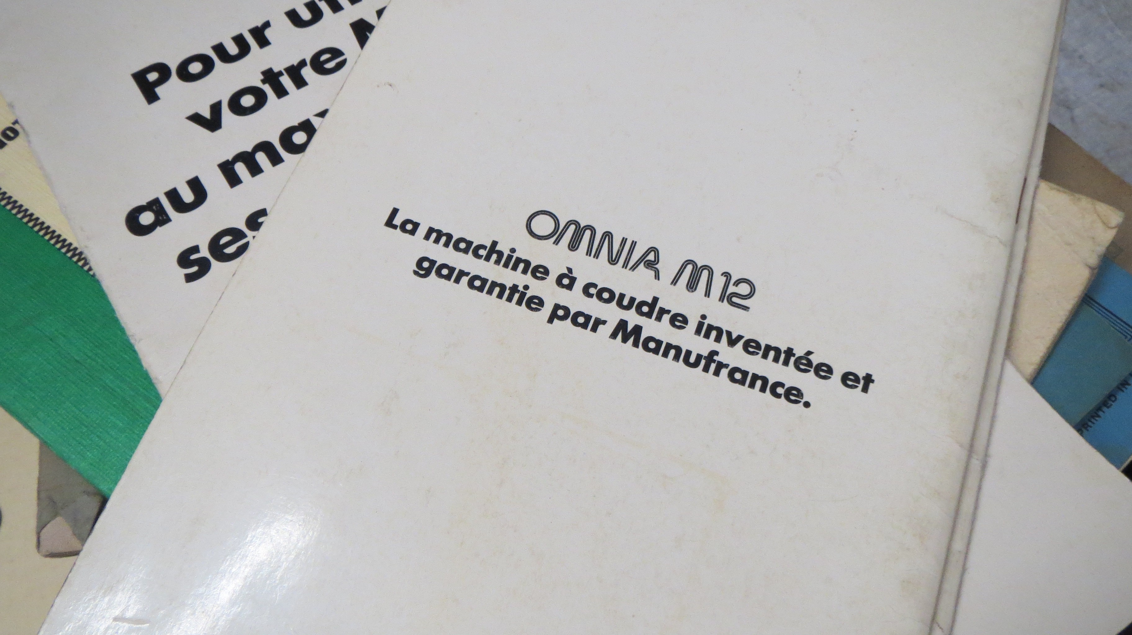 Machine a coudre omnia m12