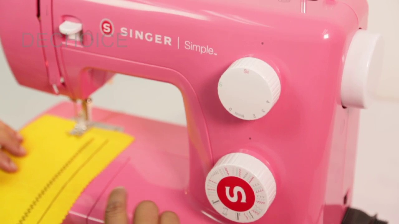 Machine à coudre singer simple 3223 rose