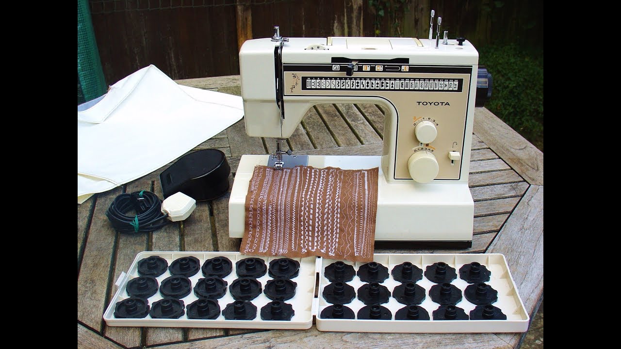 Machine a coudre altic 2700