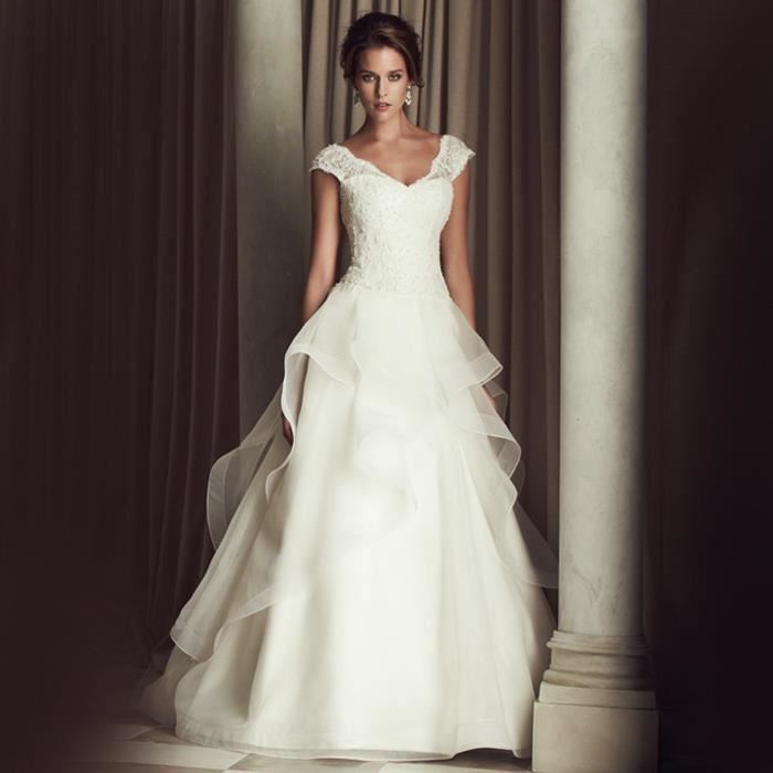 Robes de mariée col v