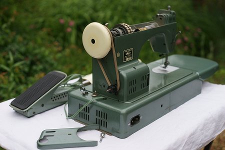 Courroie machine à coudre omnia manufrance