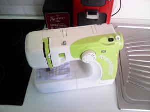 Destockage machine a coudre industrielle