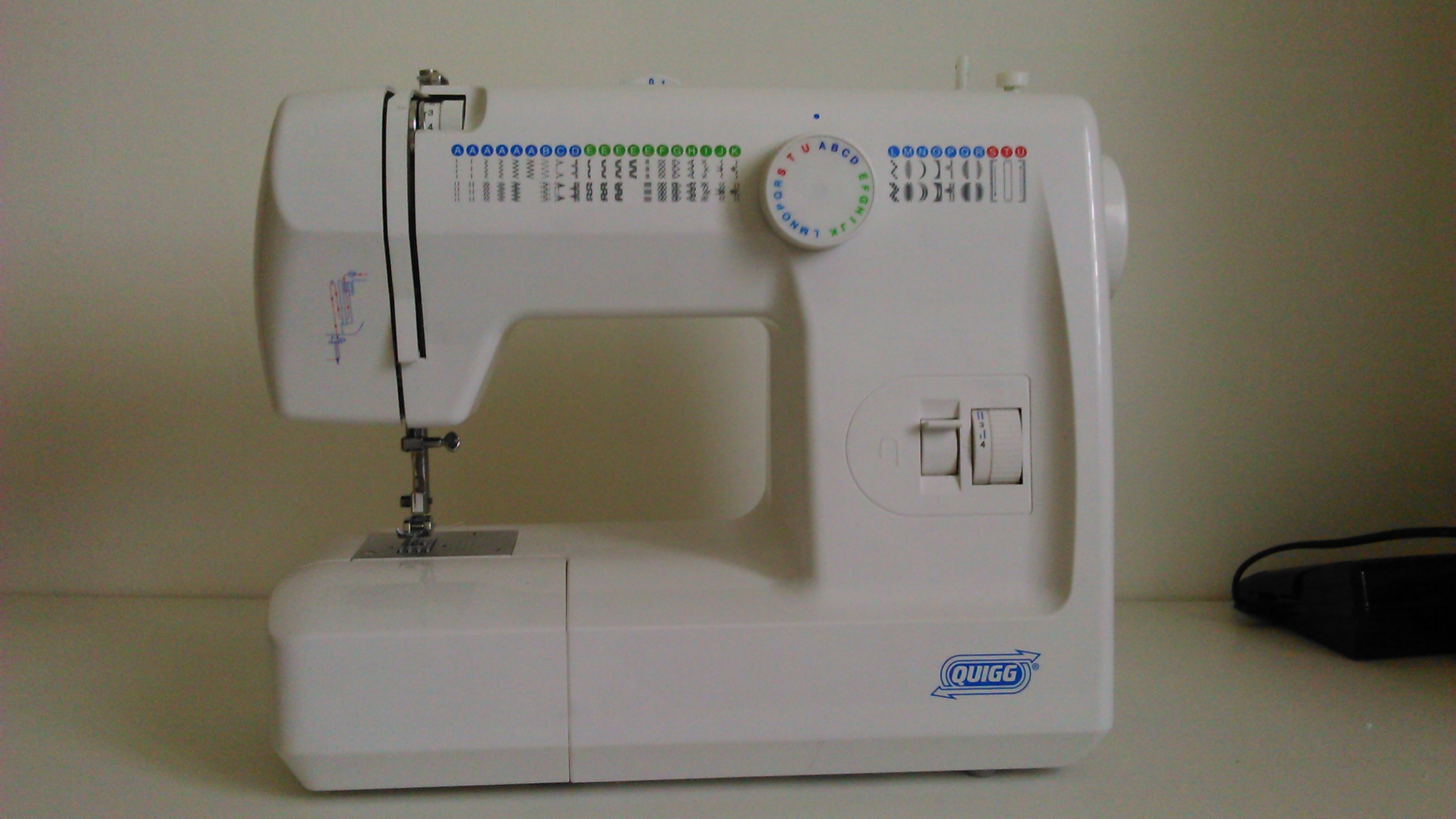 Accessoires machine a coudre quigg