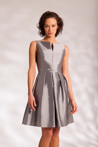 Robe courte ceremonie