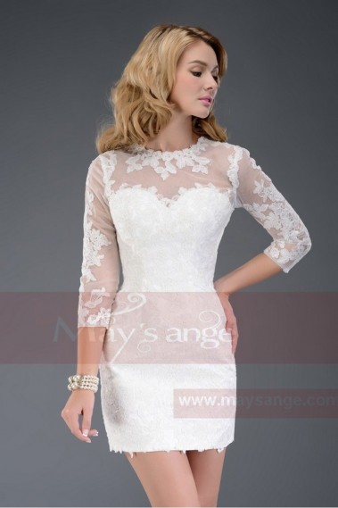 Robe de soirée courte avec dentelle