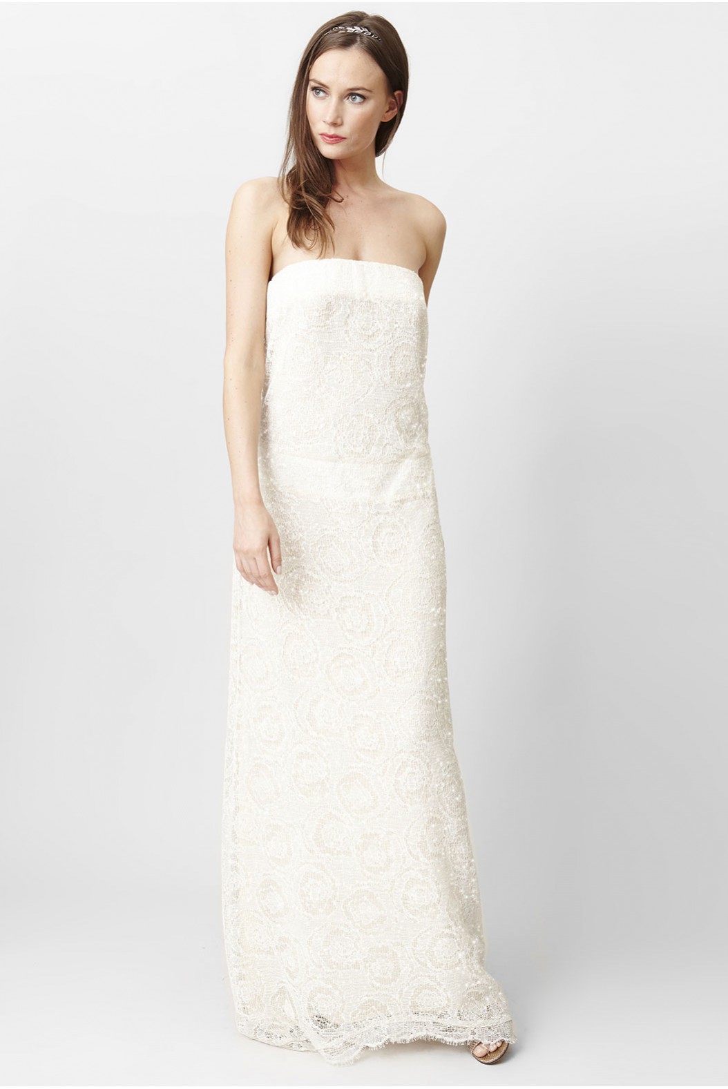 Robe en dentelle blanche longue