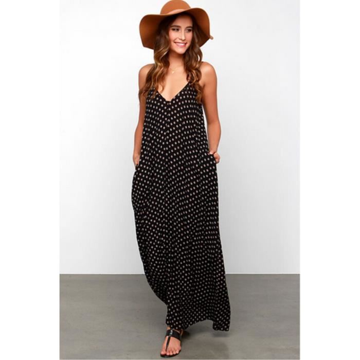 Robe longue noire plage