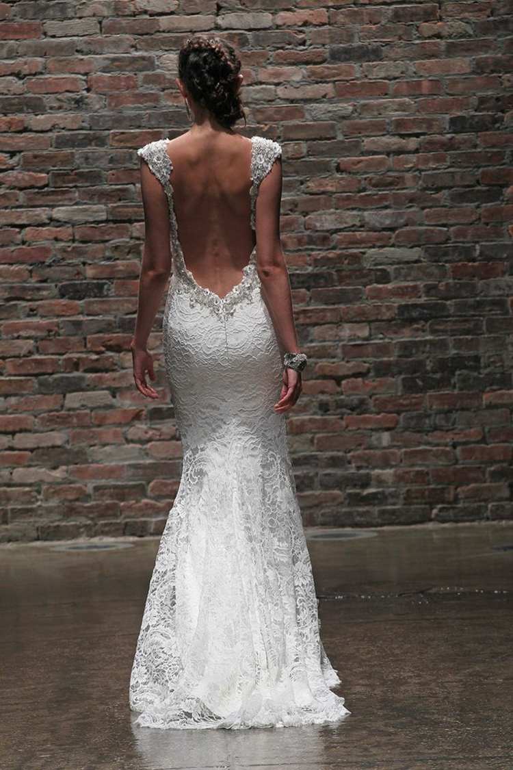 Robes de mariée dos nu