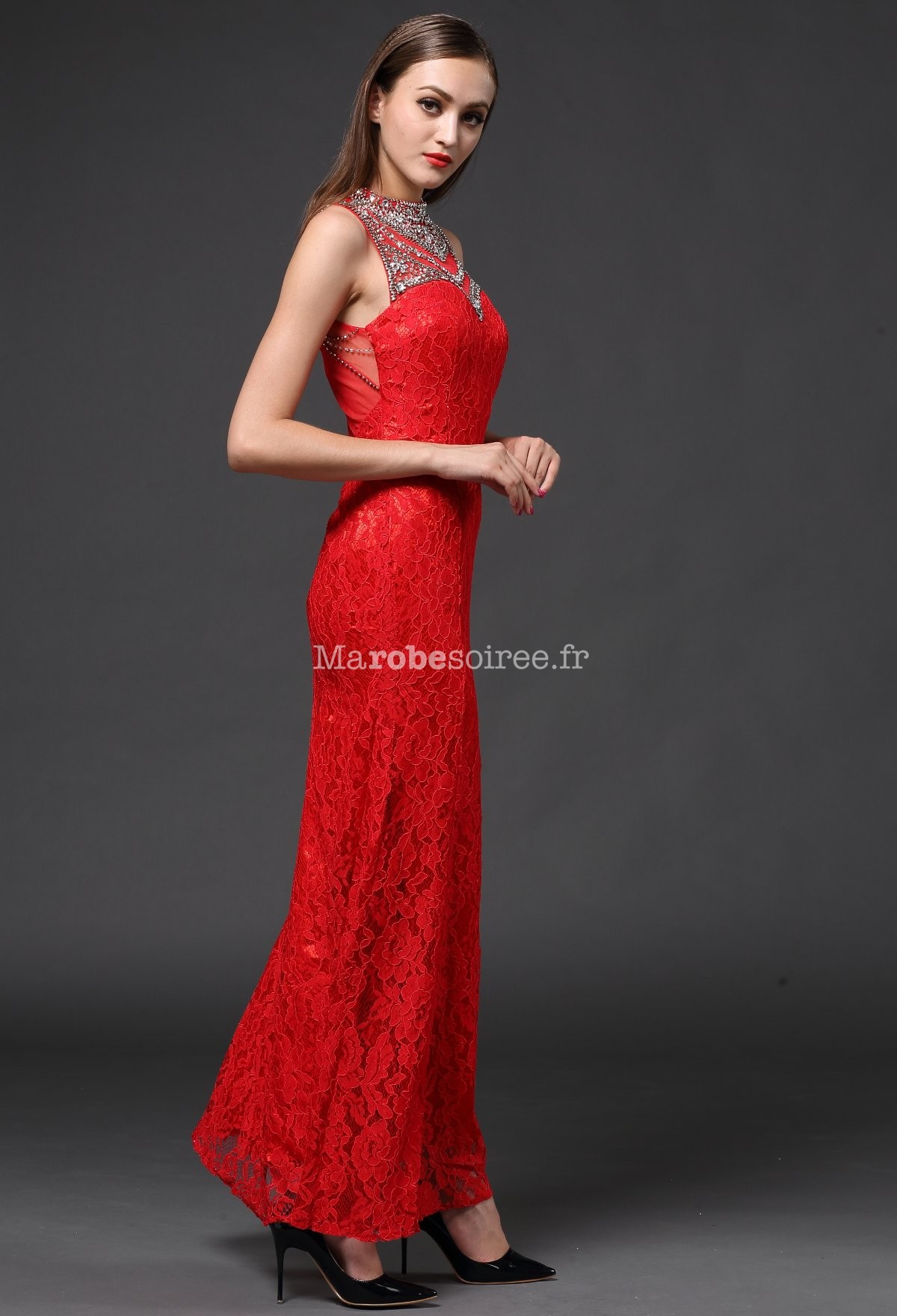 Robe blanche dentelle dos nu