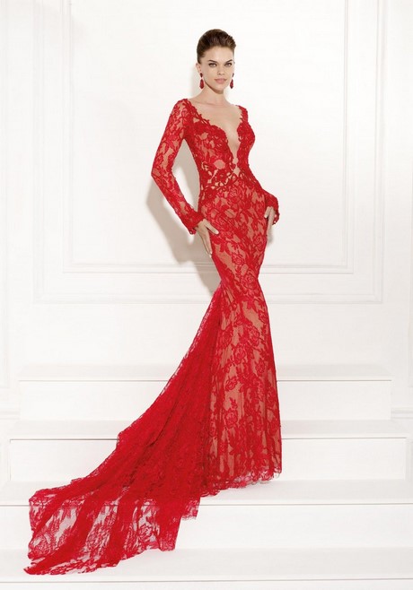 Robe de soirée rouge en dentelle