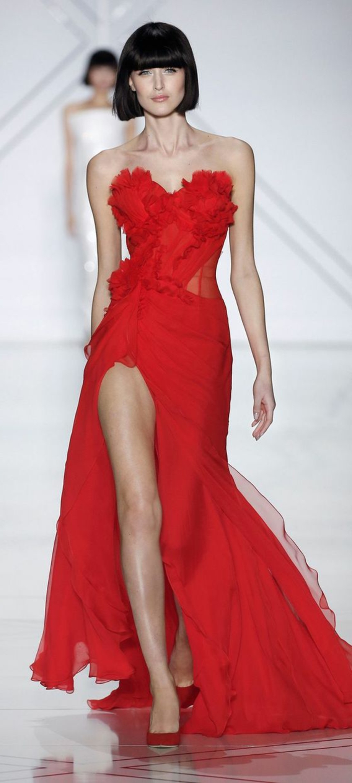 Robe ceremonie jambes