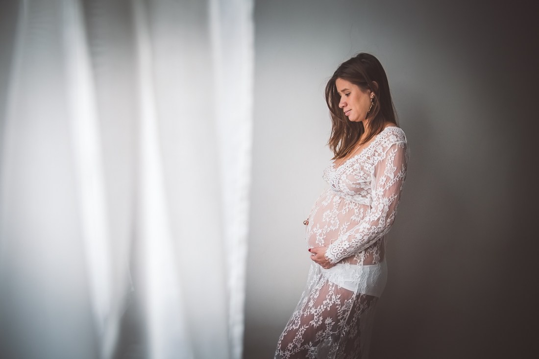 Robe dentelle grossesse shooting