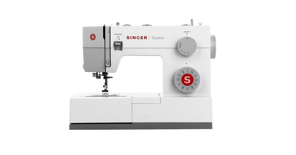 Machine à coudre singer supera 5523
