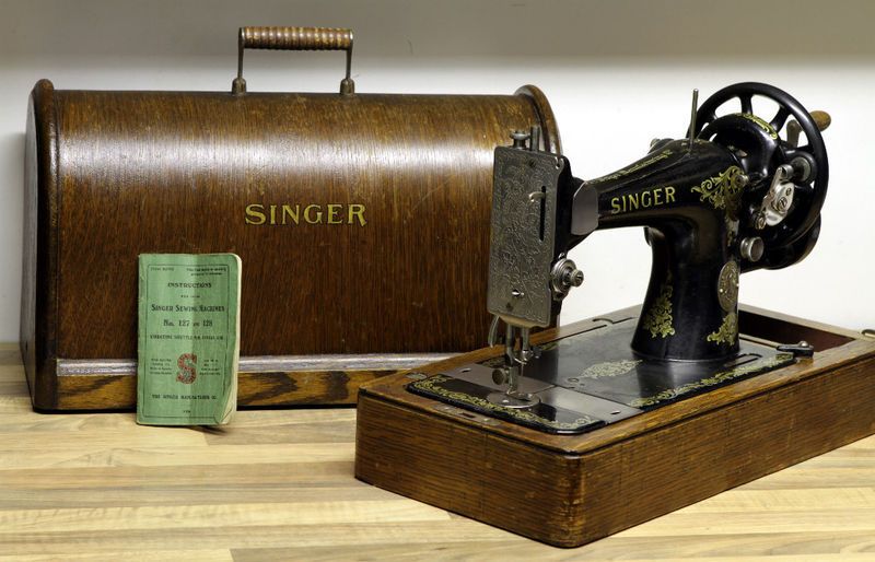 Invention machine a coudre