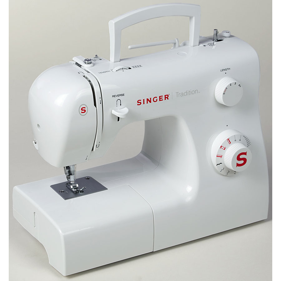 Machine a coudre singer tradition 2250 avis