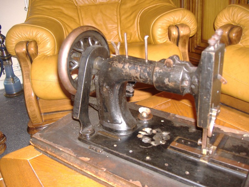 Machine a coudre 1872
