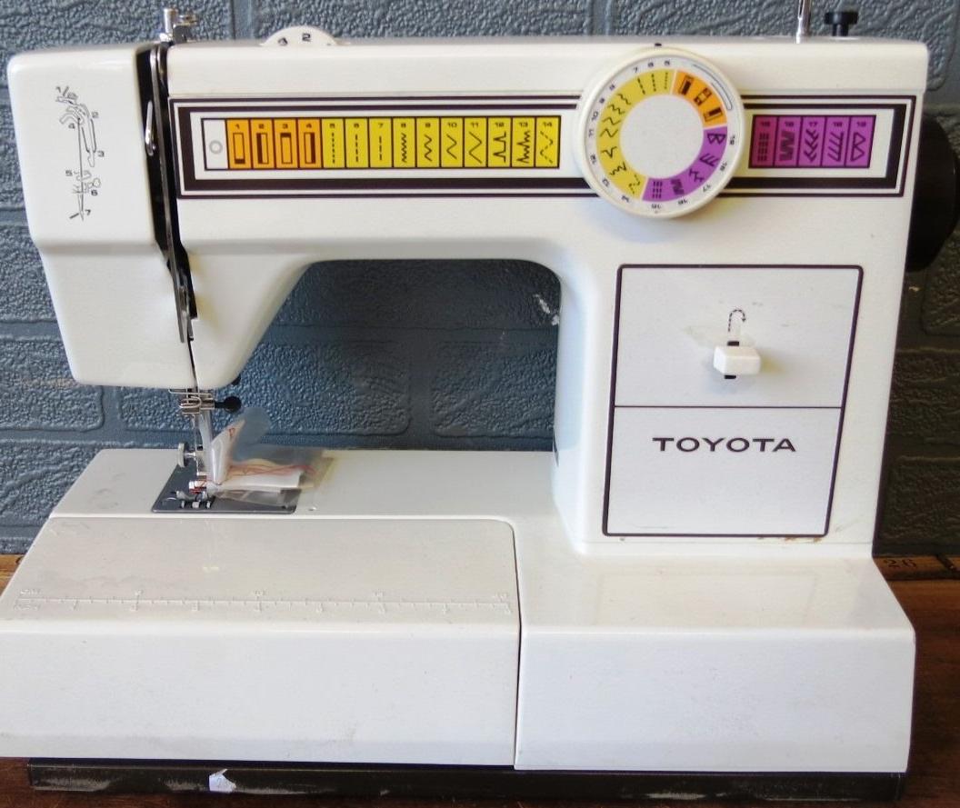 Machine a coudre toyota 2640